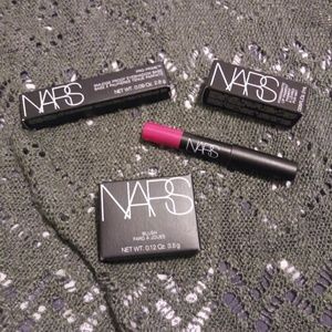 NARS deluxe sample bundle